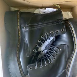 Dr Martens Boots Size 6