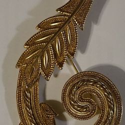 Jonette Jewelry (JJ) Leafy Plume Brooch Pin