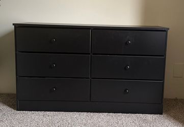 Black night stand and dresser