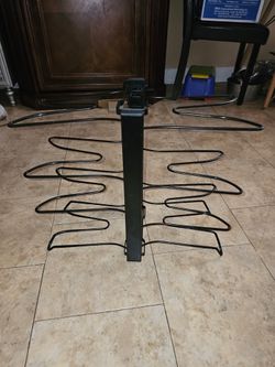 Pot holder free with furniture purchase