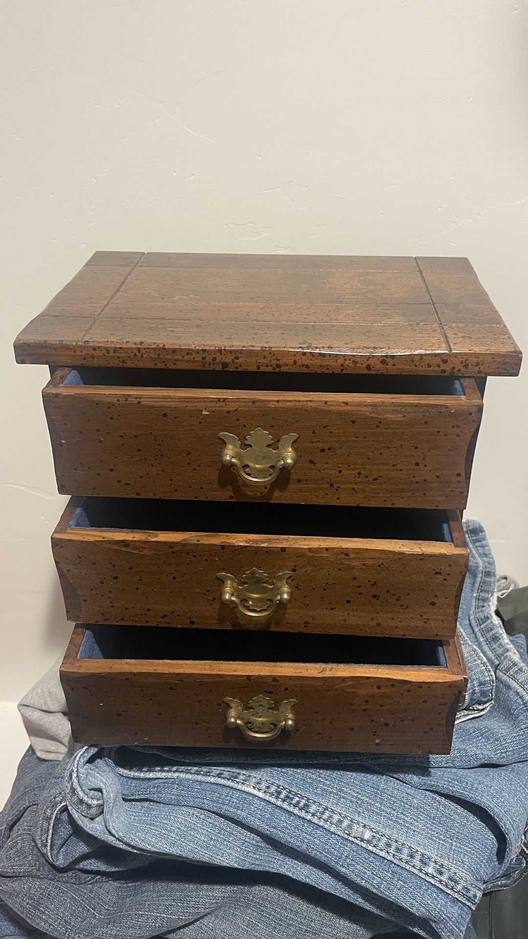 3 Drawer Jewelry Box