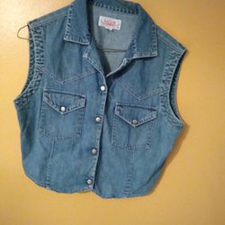 Jean Vest
