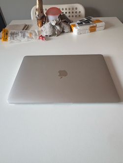 Apple MacBook Air 13 inch M1 256GB Silver