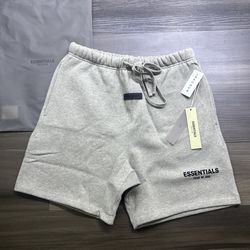 Essentials Shorts Grey