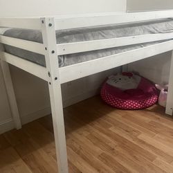 kids loft bed 