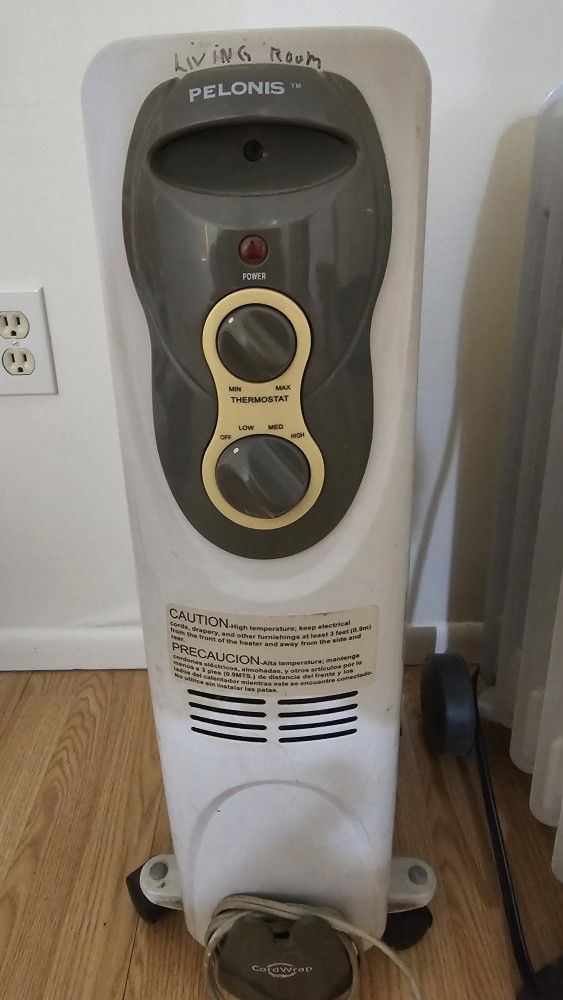 Pelonis 1500 Watt Oil Fillef Radiator 