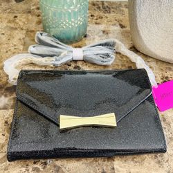 New wallet with strap 