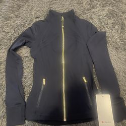Lululemon Define Jacket Black Size 2 Slim Fit Full Zip Women's Activewear