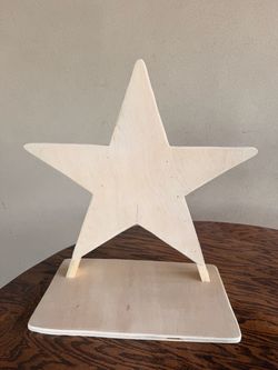 Wood Star Stand