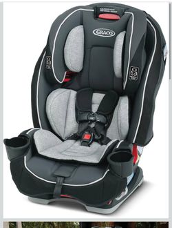 Graco SlimFit 3-in-1 Convertible Car Seat- Darcie 