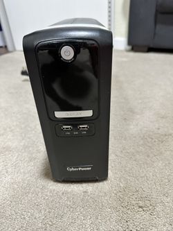 Cyber power, model CST135XLU