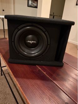 10in Single Sub with amp and Speaker wire