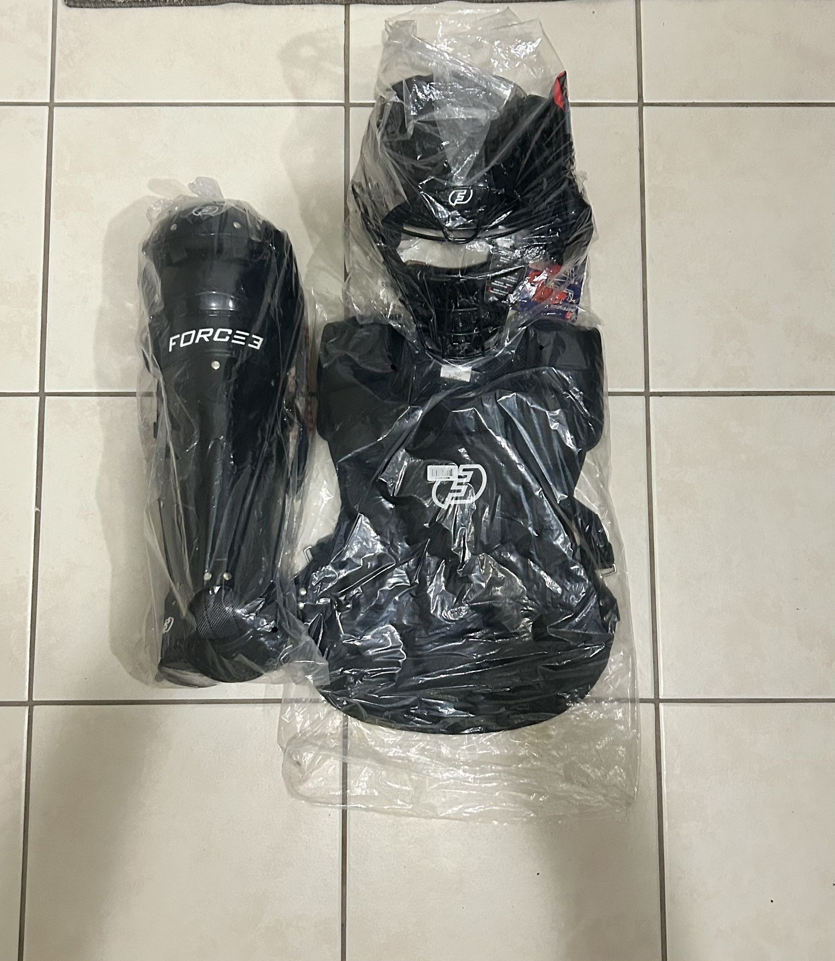 FORCE3 DEFENDER HELMET CATCHER'S SET | ADULT (AGES 16+) | MEETS NOCSAE