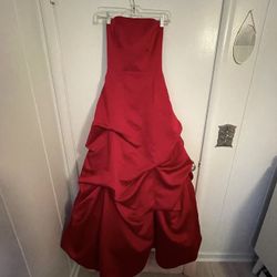 David's Bridal - Formal / Prom Dress