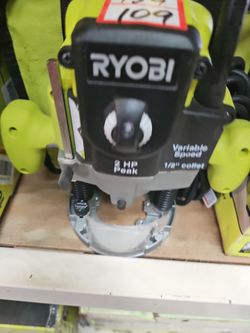 Ryobi 2HP Variable Speed Plunge Router