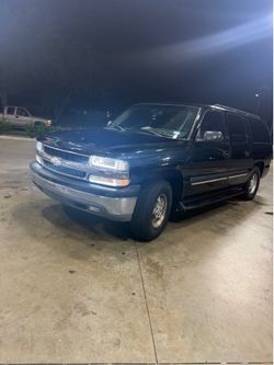 2003 chevy suburban