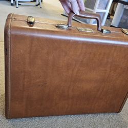 Vintage Samsonite Streamlite Suitcase – Mid-Century Hard Case, Brown, Retro Travel / Decor