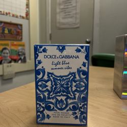 Dolce And Gabbana Light Blue Cologne 