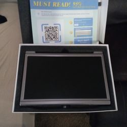 Portable Tri Screen Monitor 