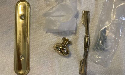 Brass Knobs, Hardware And Backplates For Kitchen Hardware