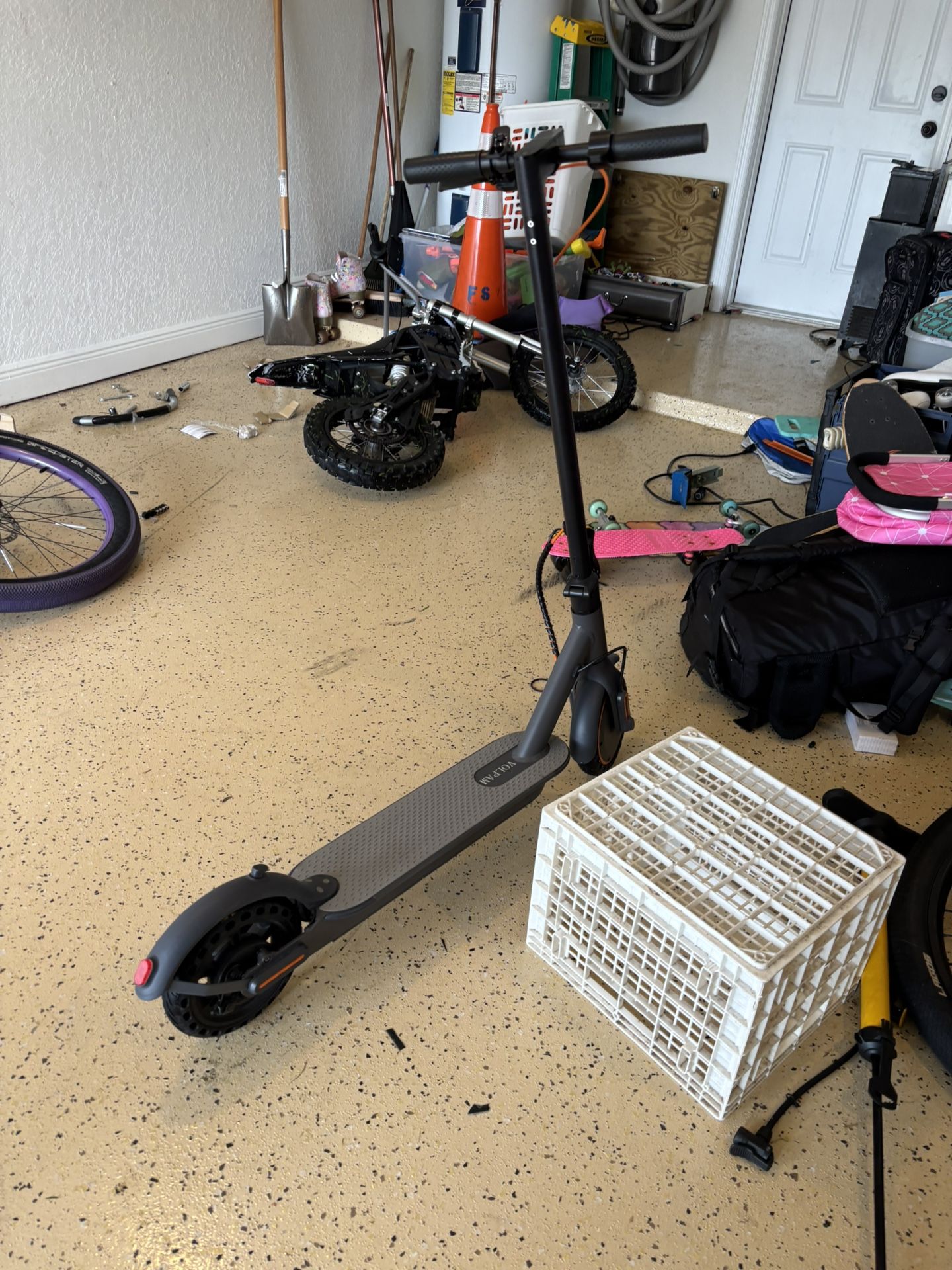 VOLPAM ELECTRIC SCOOTER