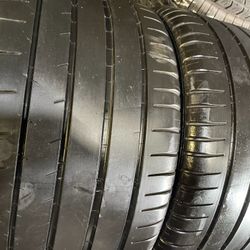 2 Used Tires Michelin 295-30-19 With 90% Of Life
