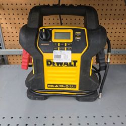 Dewalt Jump Starter