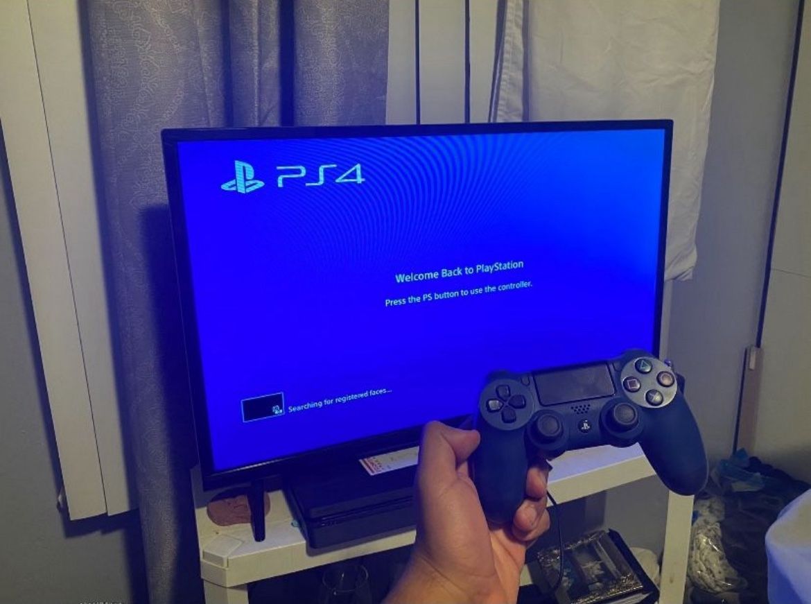 Selling PS4