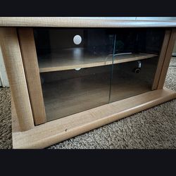 Entertainment center