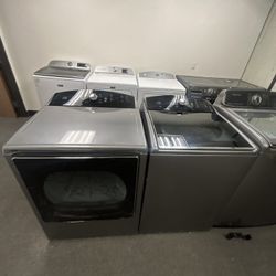 Kenmore Washer And Dryer Set! 