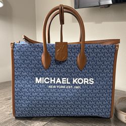 Michael Kors  Handbag