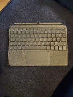 Logitech Combo Touch