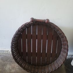 Large Round Whicker Basket