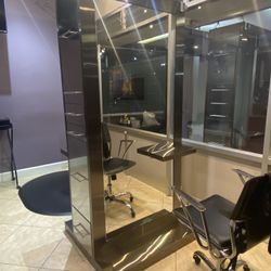 Salon Stations And Other Pieces