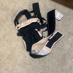 Louis Vuitton Mink Slides Size 7 for Sale in Tustin, CA - OfferUp