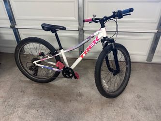 Trek precaliber 24”