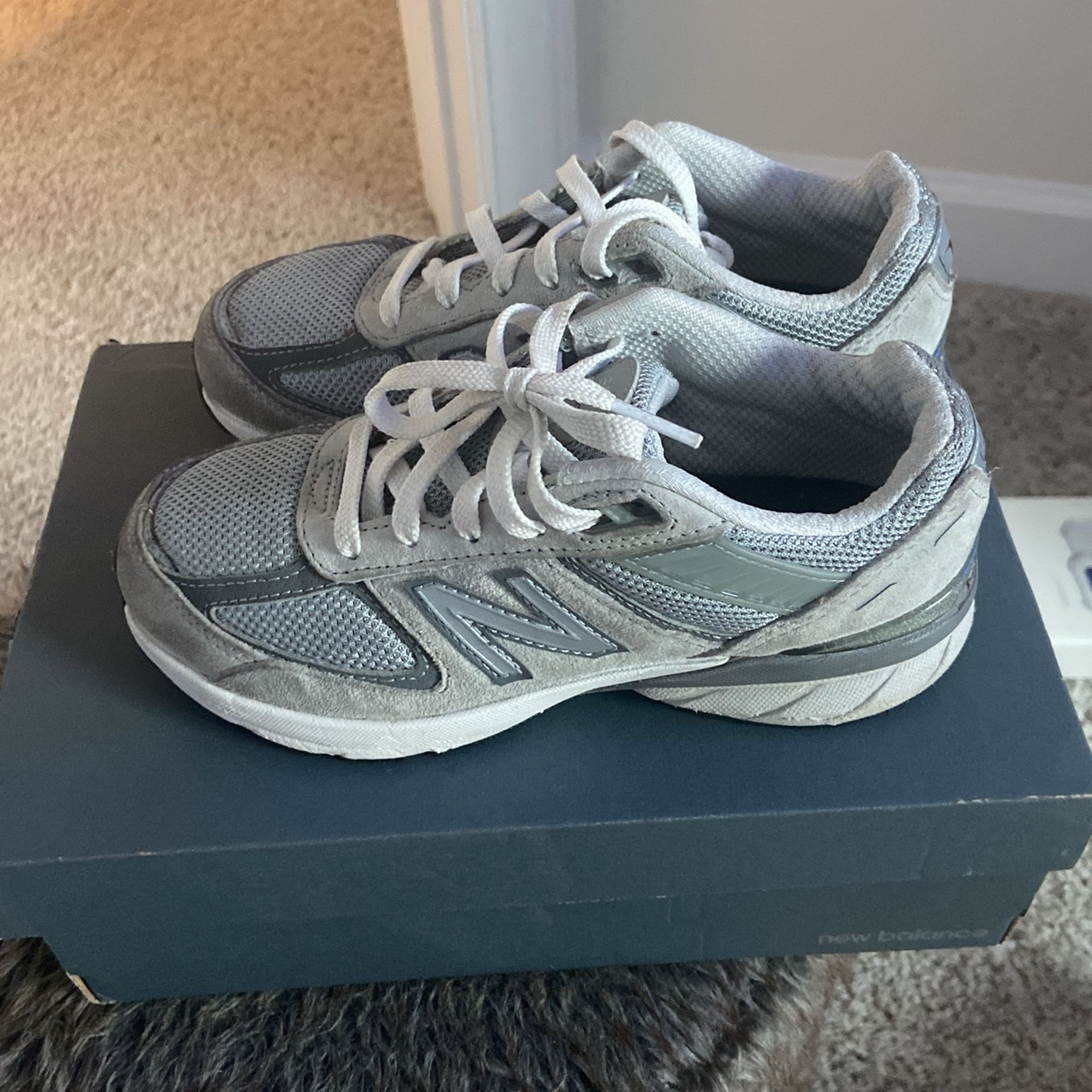 New Balance Size 1 Kids