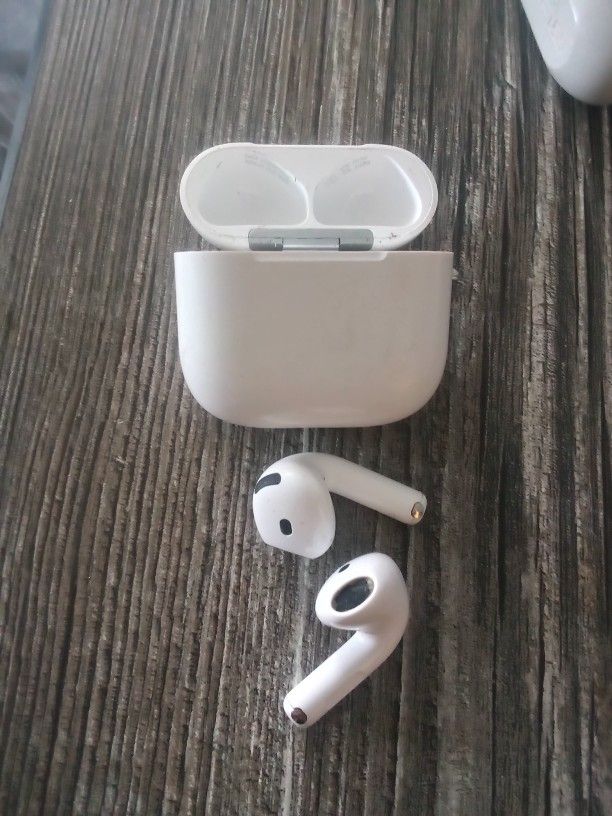 Apple AirPod 4s