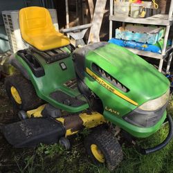 John Deere Lawn Tractor With Dump Trailer