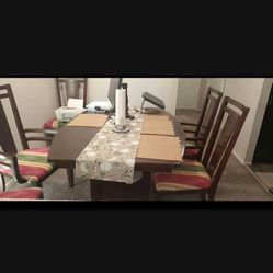 Dining Table With 4 Chairs 
