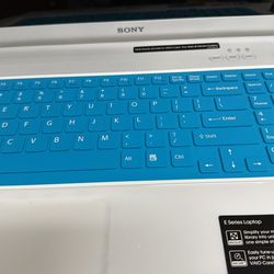 Sony Viro 17 Inch Laptop With Blue Ray Player And Windows 10