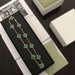 Van Cleef & Arpels necklace 🍀