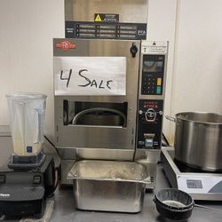 2 Fryers 