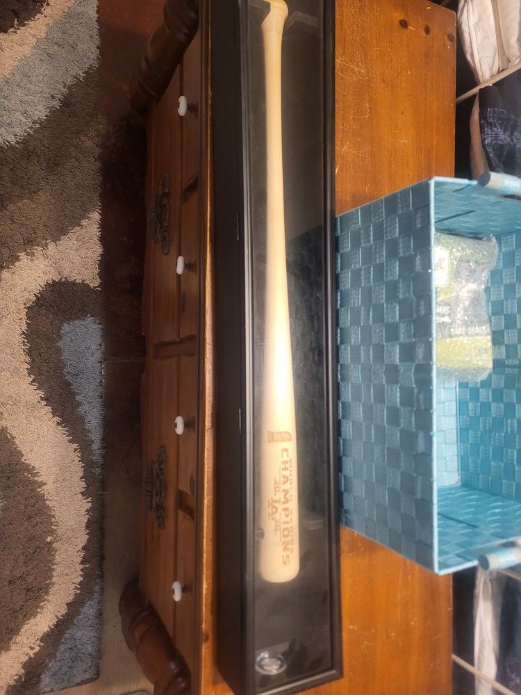Baseball Bat And Black Case LA DODGERS
