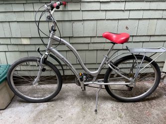 Women’s Townie 21 Electra bike