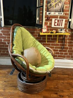Avocado Chair
