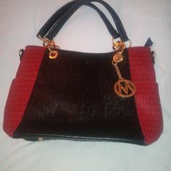 MFK COLLECTION BY MIAK PURSE BAG 
