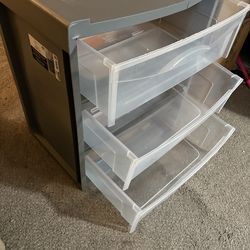 Plastic drawer