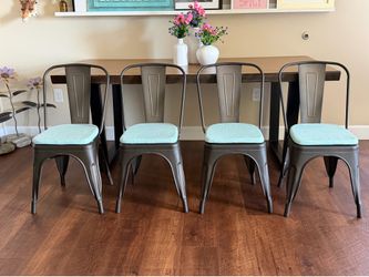 Set of 4 Industrial Metal Dining Chairs with Cushions – Great Condition