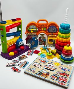 Baby toy set to have fun and learn!